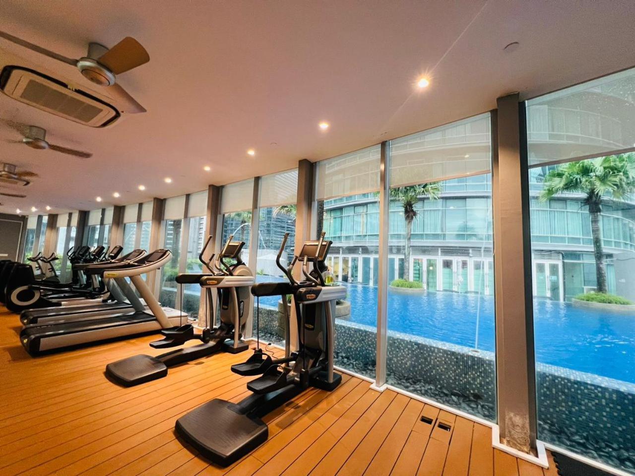 Vortex Suites Klcc By Moonlight Kuala Lumpur Extérieur photo