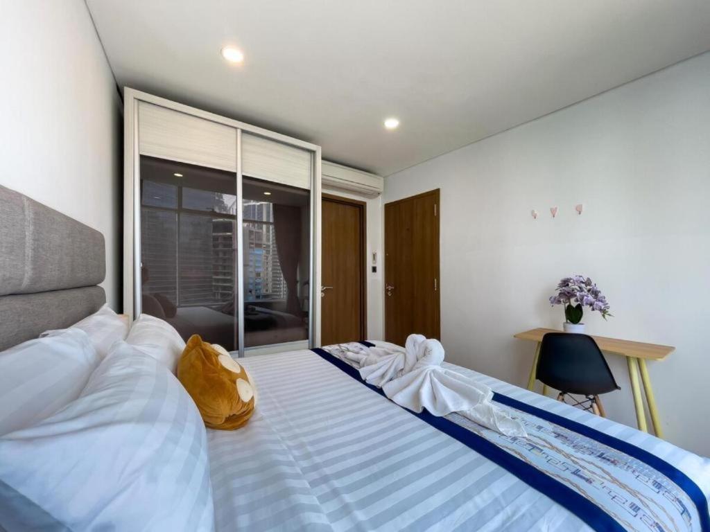 Vortex Suites Klcc By Moonlight Kuala Lumpur Extérieur photo